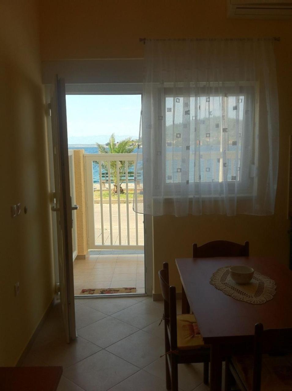 Apartments Kolt - 15M From Sea Kali Exteriör bild