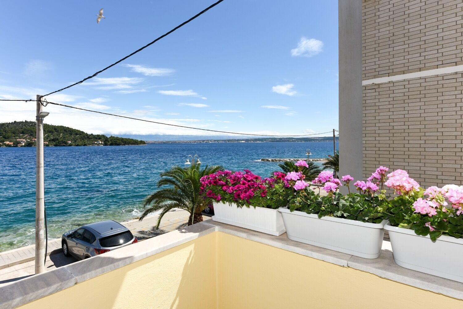 Apartments Kolt - 15M From Sea Kali Exteriör bild